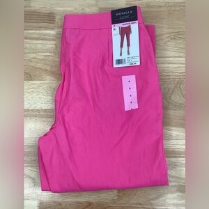 Rafaela Stretch Capri Pink Size 6 NWT